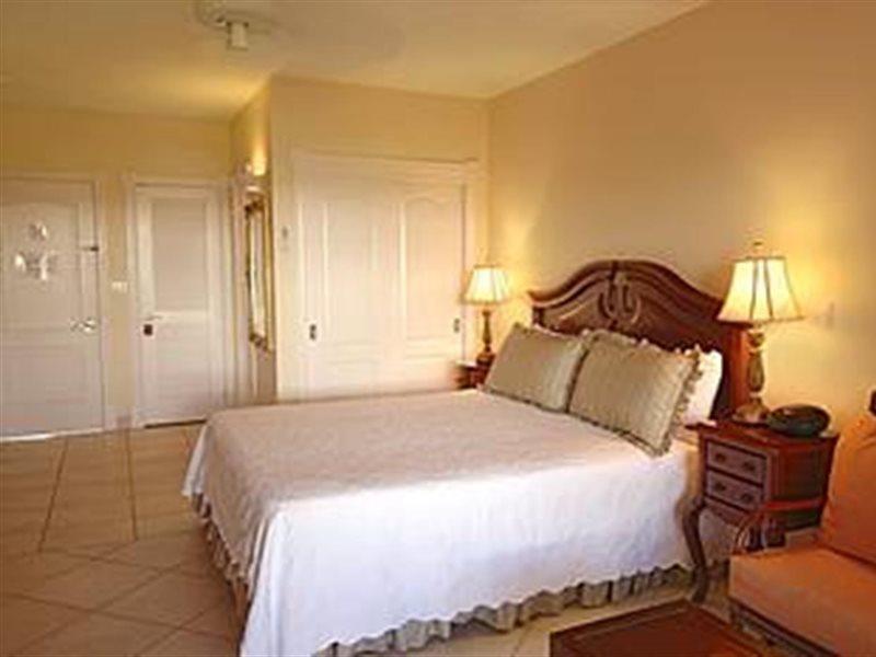 Royal West Indies Grace Bay Εξωτερικό φωτογραφία